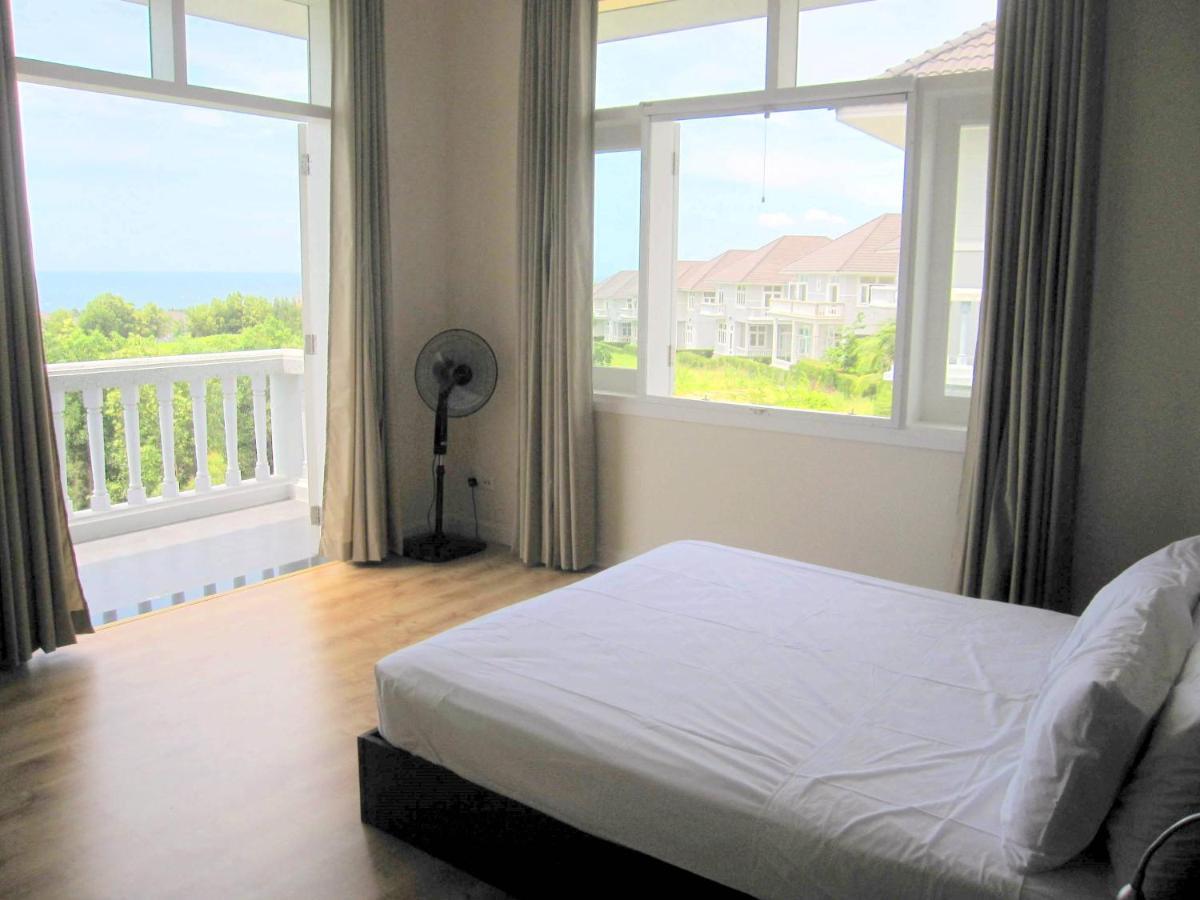 Villa Panda At Sea Links Golf Resort Mui Ne Room photo
